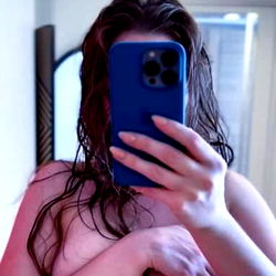 OnlyFans Model Yaprak şen in Türkçe