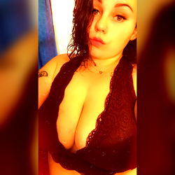 Ala Armitage OnlyFans Model Photo