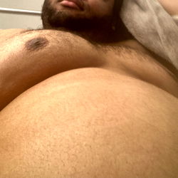 AleXXXzanBear, OnlyFans Model in New York