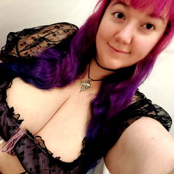 OnlyFans 💙 Succubus 🔞, European Model Photoshoot