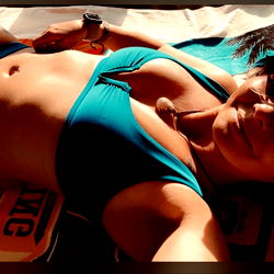 Summer Vibes: Amberly Kay