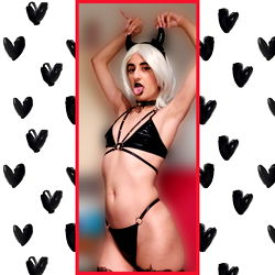 Akachan42, Italian Onlyfans Model in Lingerie