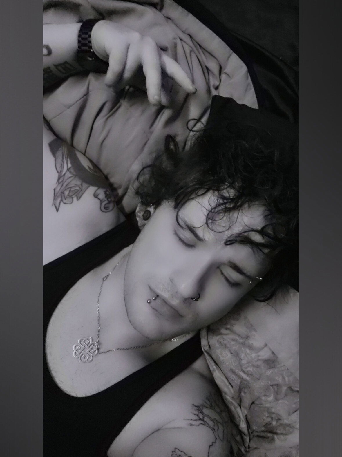 𝔏𝔲𝔠𝔦𝔣𝔢𝔯 photo