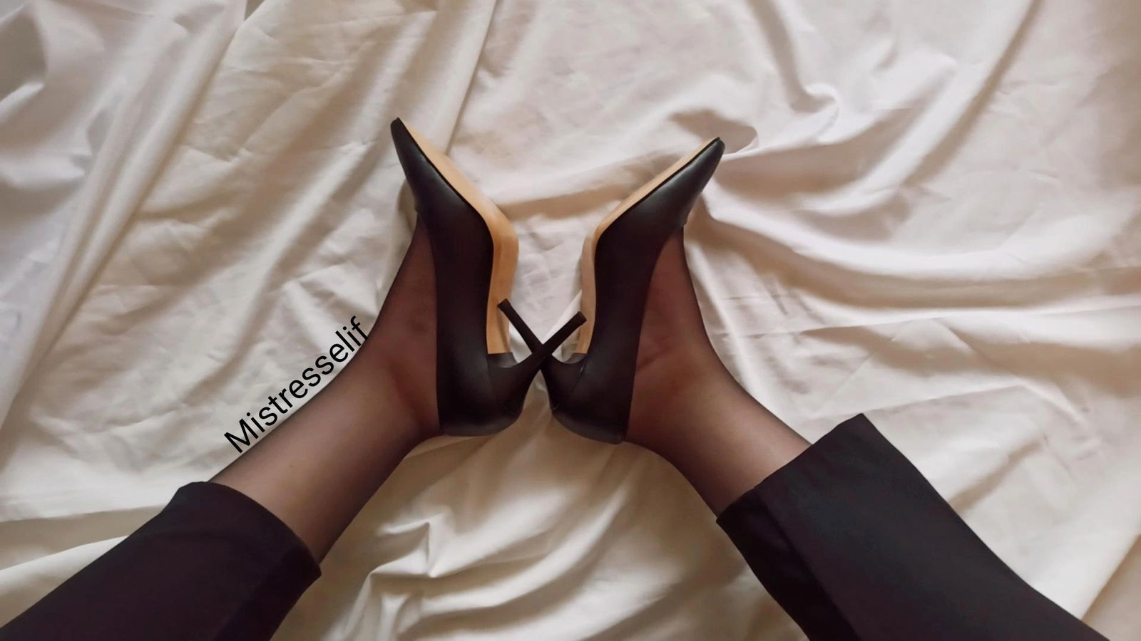 Mistress Elif 👑 photo