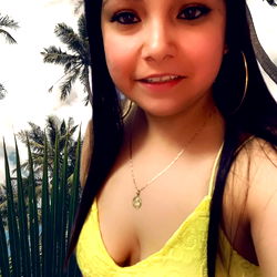 Texas Model Honey in Yellow Dress, Age 25, Female