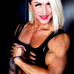 Ms Alpha Hughes: Bodybuilding and Fitness Icon from Las Vegas/San Diego