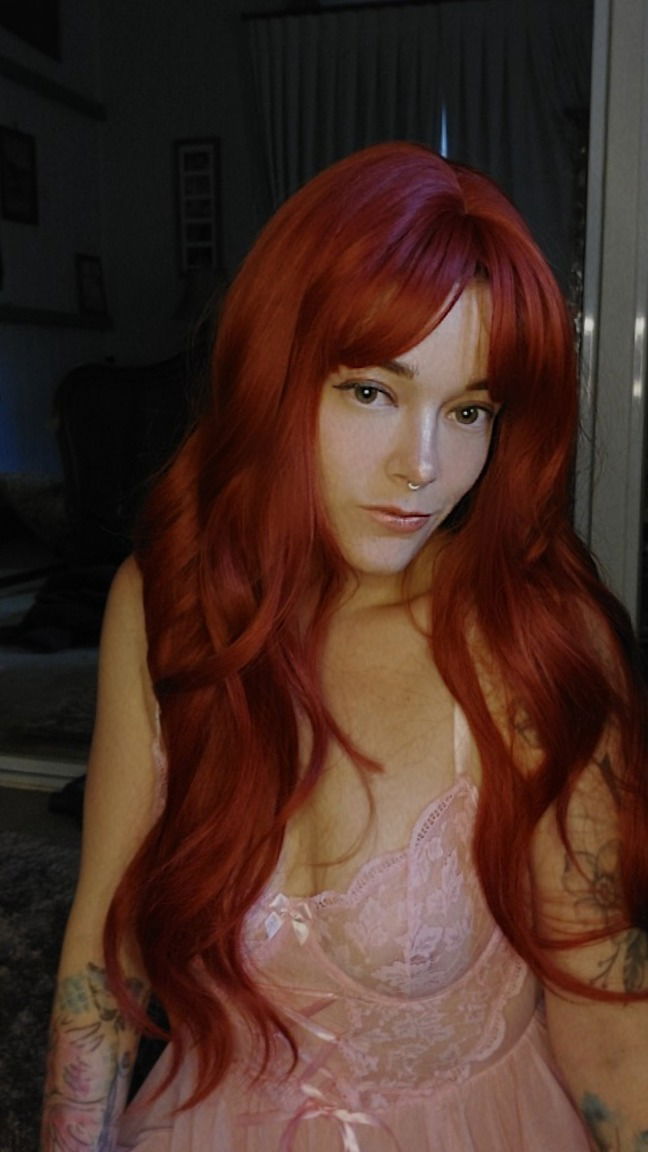 𝑳𝑬𝑿𝑰 𝑵𝑼𝑵𝑵𝑺  that girl next door 💋😈💅 photo