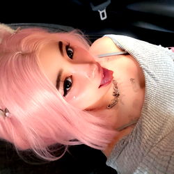 Stylish OnlyFans Model Ashounch 🐹