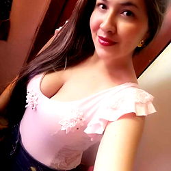 Melissa Model Photo - SEO Data