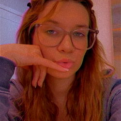 Casual pose for Onlyfans