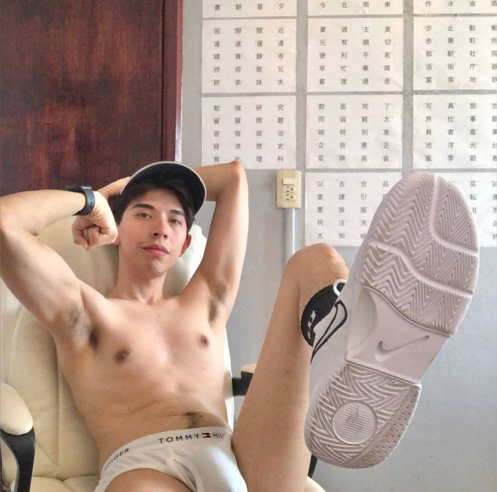 Big Bruno | 9.5"/24cm photo