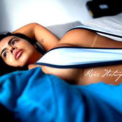 Krissia Figueiredo photo