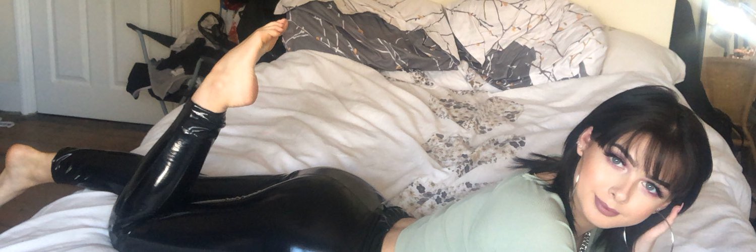 Miss Char 🌹💸 photo