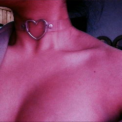 Aesthetic Model Luhanita in Pink Tone