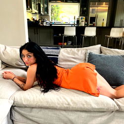 Violet Ray โจVIP Pageโจ photo