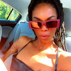 Onlyfans Model Angel Soft Sharing a Car Ride Moment