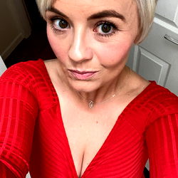 Liverpool-Based Model Chelle Pose for Social Media