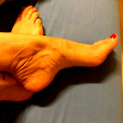 Sophia76's Relaxing Foot