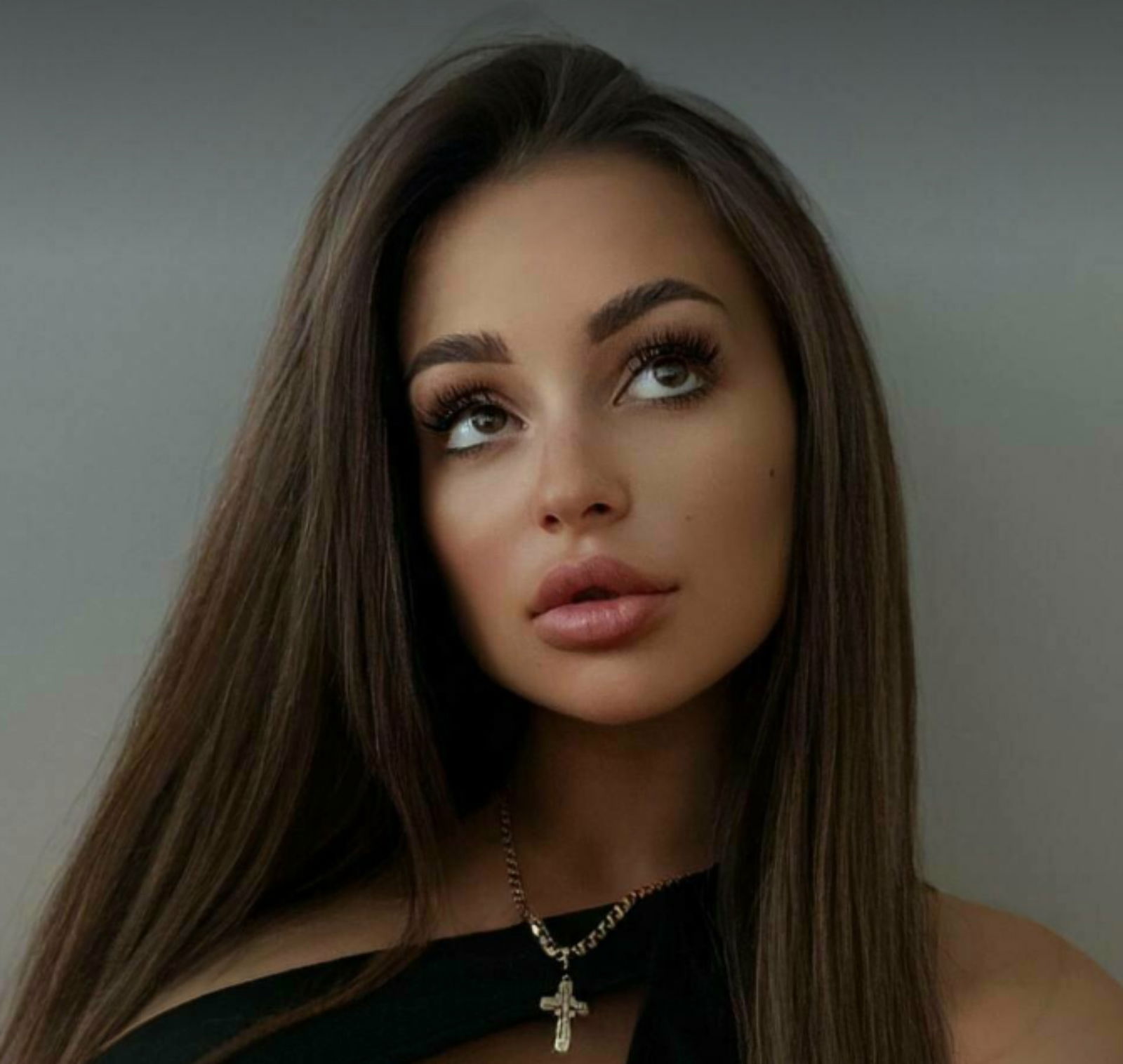 𝓛𝓾𝓷𝓪 𝓑𝓮𝓵𝓵𝓪 💚 photo