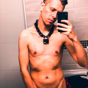 Skylar the cute Puppy photo