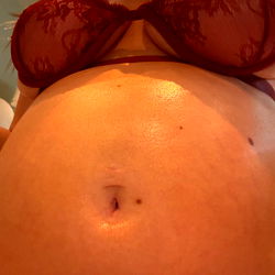 OnlyFans Model BumpBlossom Showcasing Maternity and Fitness Progress