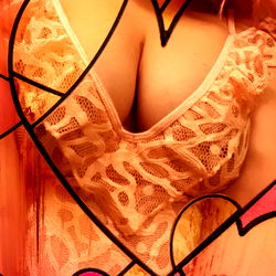 Maria Amaro Model Image