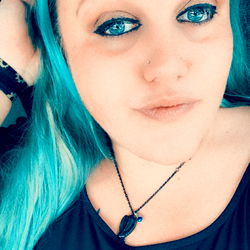 Liz S, a stunning model from the USA