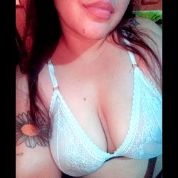 Vibrant and alluring lingerie ad