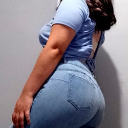 Vintage Denim Photoshoot - OnlyFans Model Aneth Michel