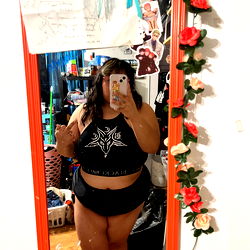 Sakura's Mirror Selfie