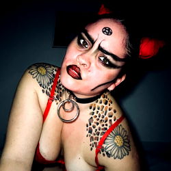 💗HAIRY LOLA💗 photo