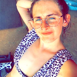 OnlyFans Model Angel Posing for Selfie