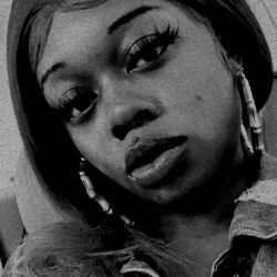 Alexis 🧊 baby photo