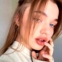 Molly from Nearby - 10mi, age: 25, gender: Female