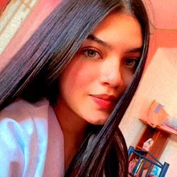 Andrea Quiroga photo