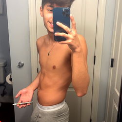 Zach's Modeling Room in Boston