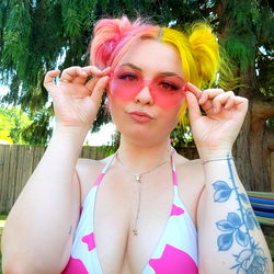 Ruby Reid: Stylish OnlyFans Model