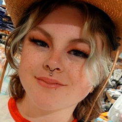 Model A.carroll, Your mom's chest hair