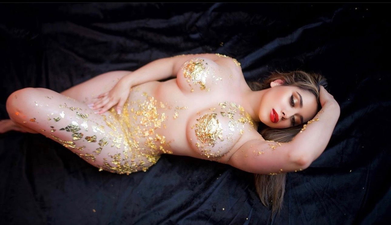 Heavenly Hazel ✨ photo