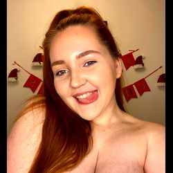 Ahsokas Angel - Playful Redheaded Leicestershire Model