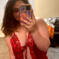 Alyssa's OnlyFans Moment - Captivating Content for Fans