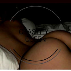 Cuckold Queen ♠️ photo