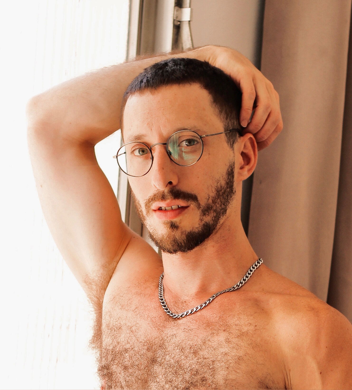 Bernardot 🍆 photo