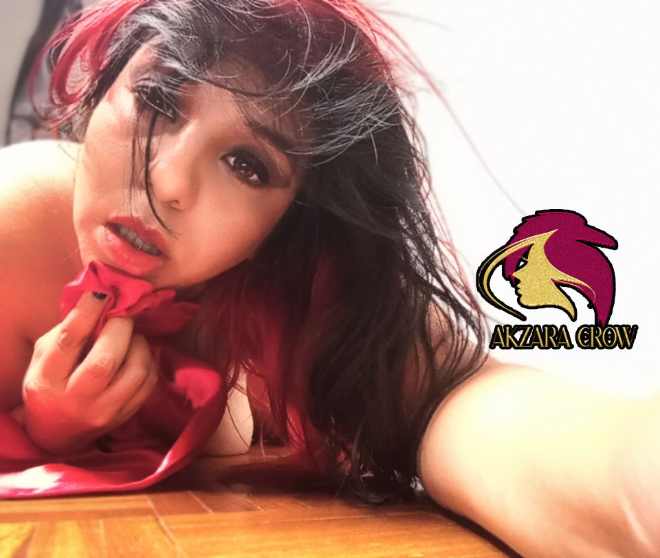 Akzara Crow photo