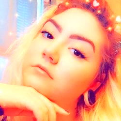 🌙😈💋Trisha Takanauwa💋😈🌙 photo