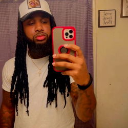 Casual Vibe, OTF 🦅 on Trinity Garden