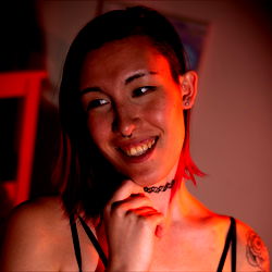 Model Posing in Room