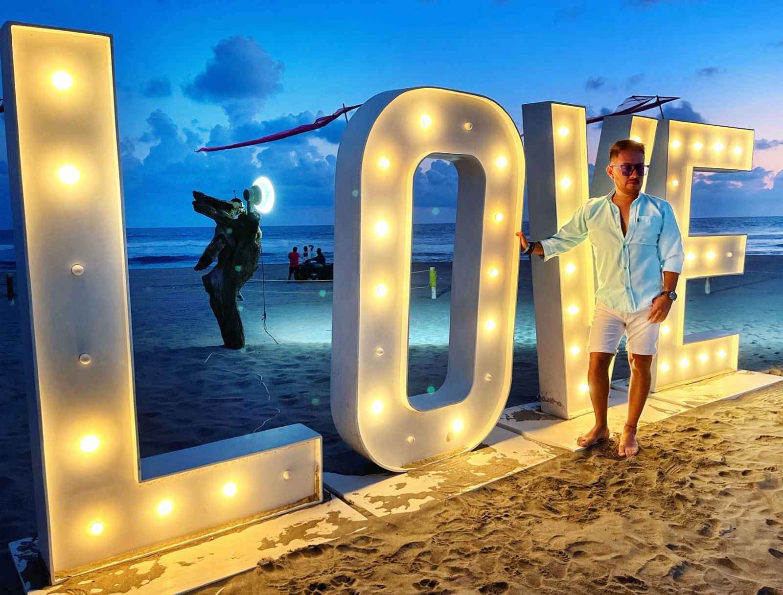 Ant Cardnn  🇲🇽 photo