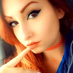 OnlyFans Model Riley Raye in a Car