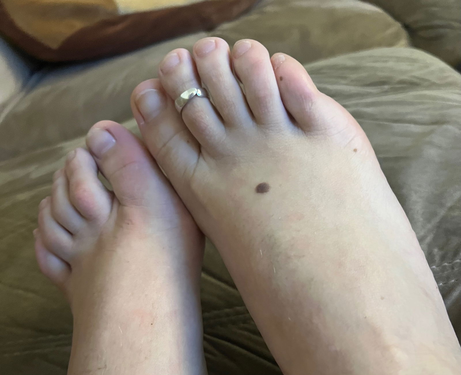 NAUGHTY LITTLE FEET 😈👸🏼 photo